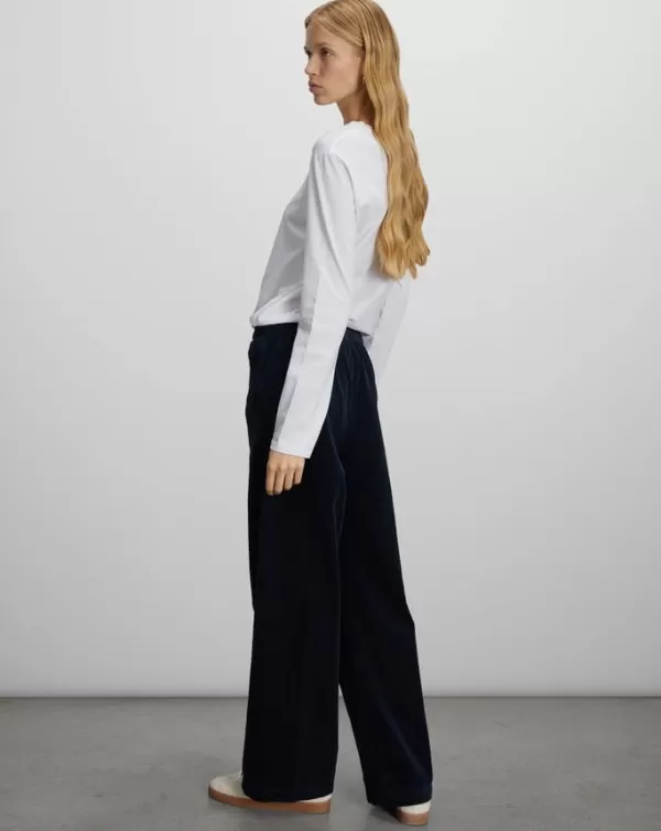 Shop Aspesi Easy relaxed pants wide leg Black